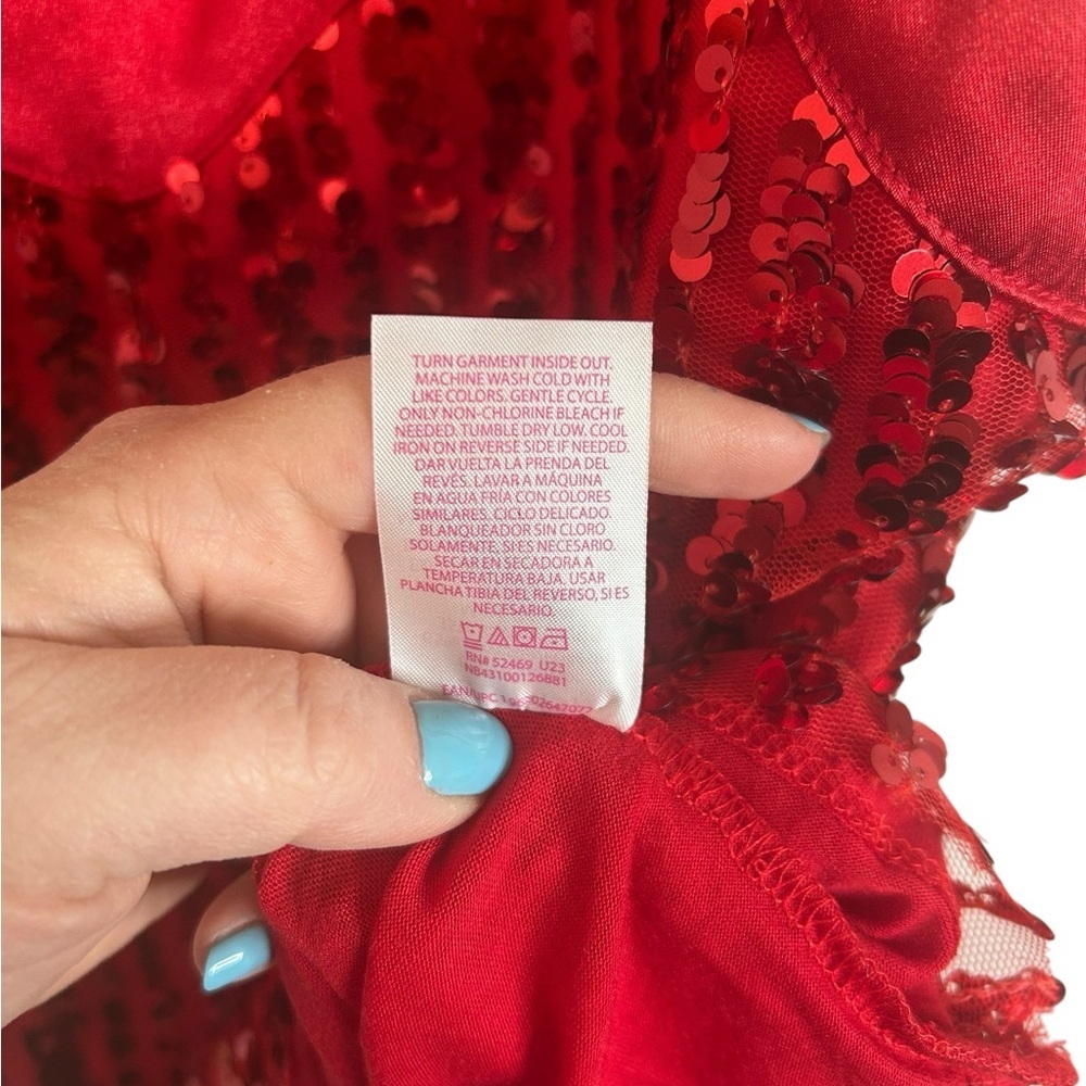 No Boundaries Red Sequin V-Neck Cami Tank Womens Juniors Size Large (11-13) NWT - Picture 9 of 11